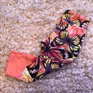 Super adorable butterfly capris for children.